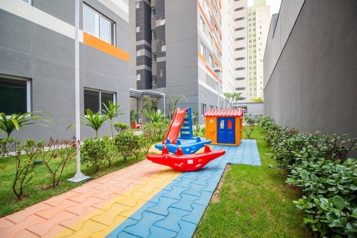 Grande Apartamento No Bras Com Piscina/metro Bras *